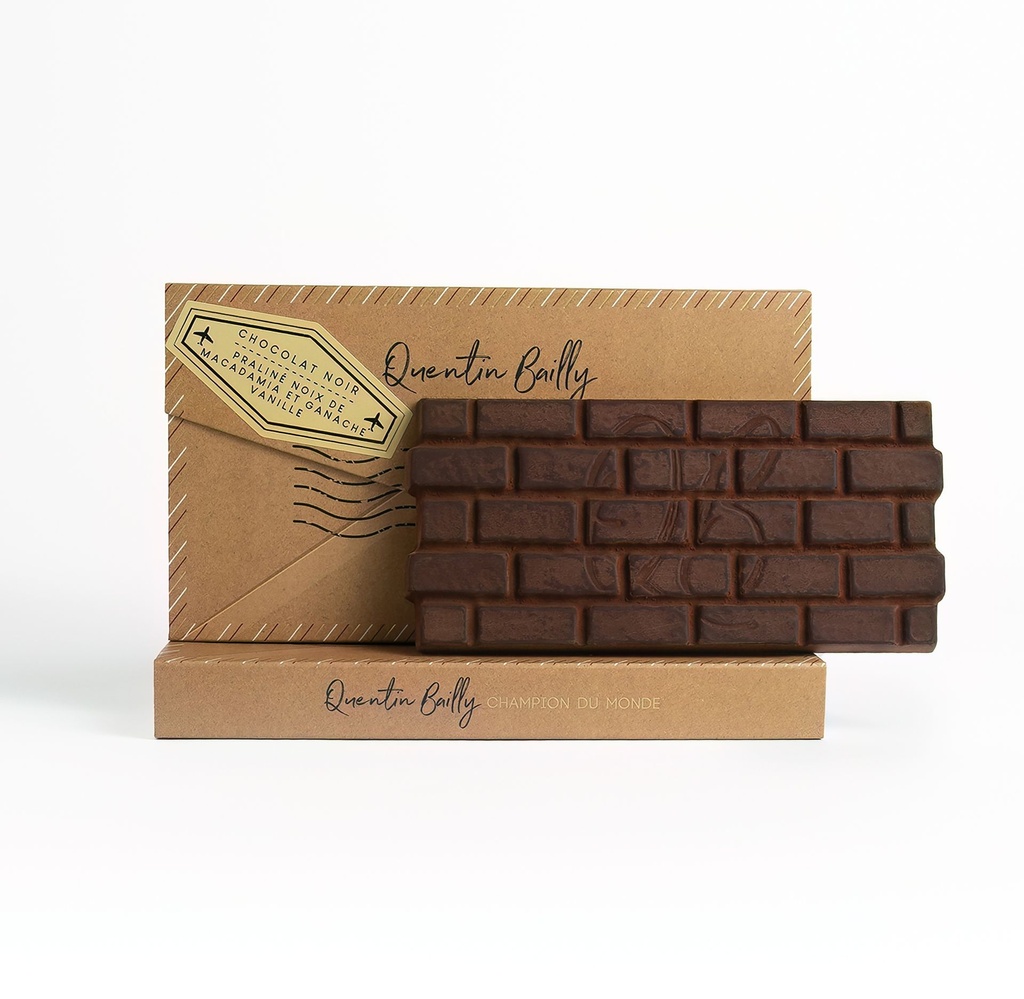 Tablette fourrée noir 66% de cacao minimum vanille macadamia QB