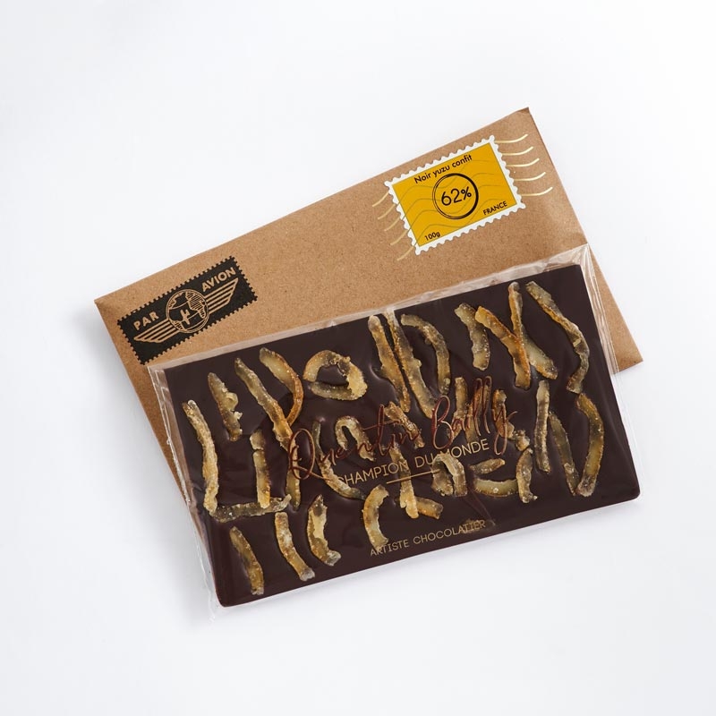 Tablette noir 66% de cacao minimum et yuzu confit QB 