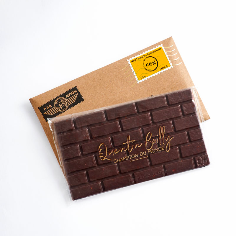 Tablette noir 66% de cacao minimum et noisettes caramélisées QB