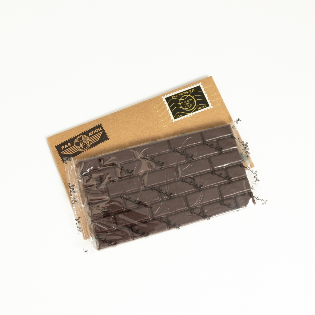 Tablette noir Madagascar pure pâte de cacao QB