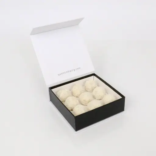 Coffret de 9 truffes exotique QB